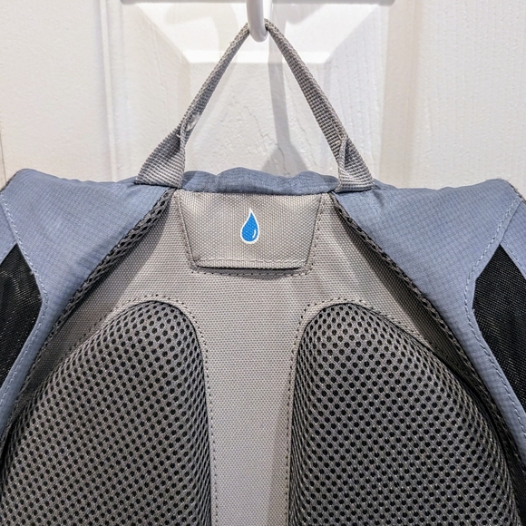 POWDER BLUE Eddie Bauer Highpoint 30L Backpack - Picture 12 of 16